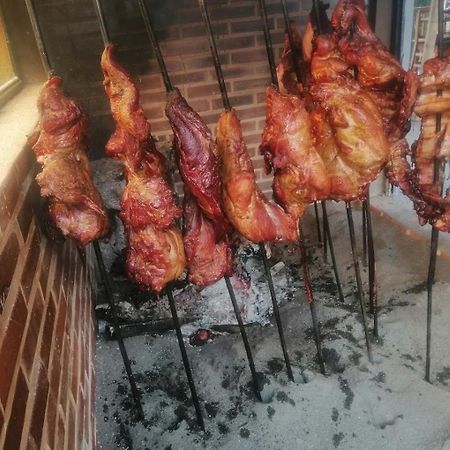 موتيل Neira La Botija المظهر الخارجي الصورة